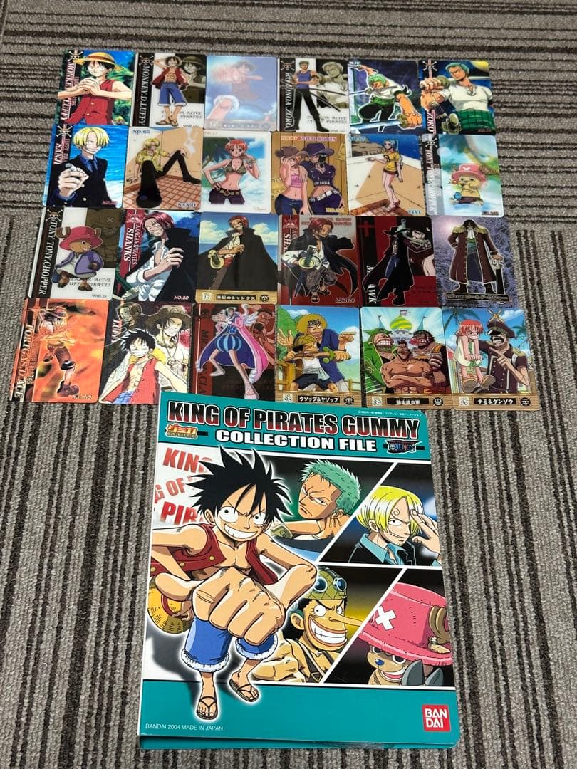 ワンピース　海賊王グミ　プラスチックカード&ファイルセット