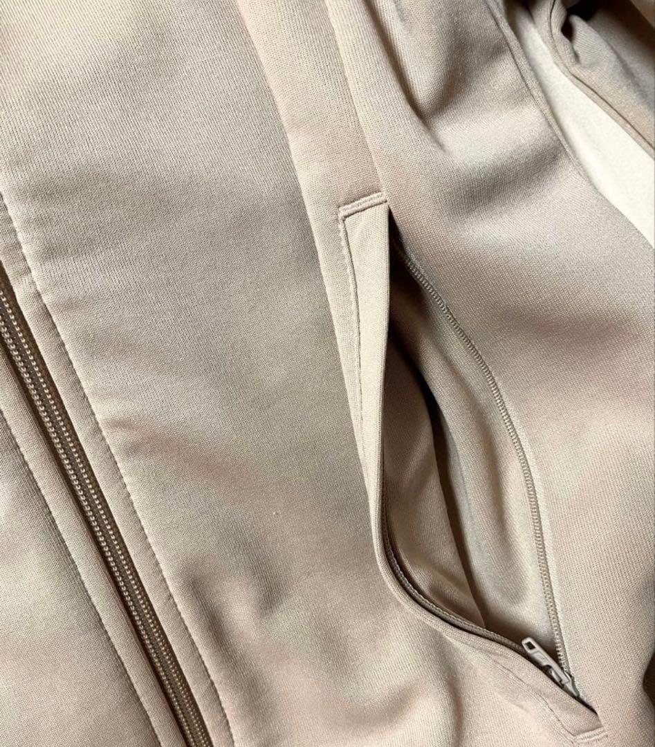 adidas 希少カラー アディダス トラックジャケット トレフォイル ベージュ