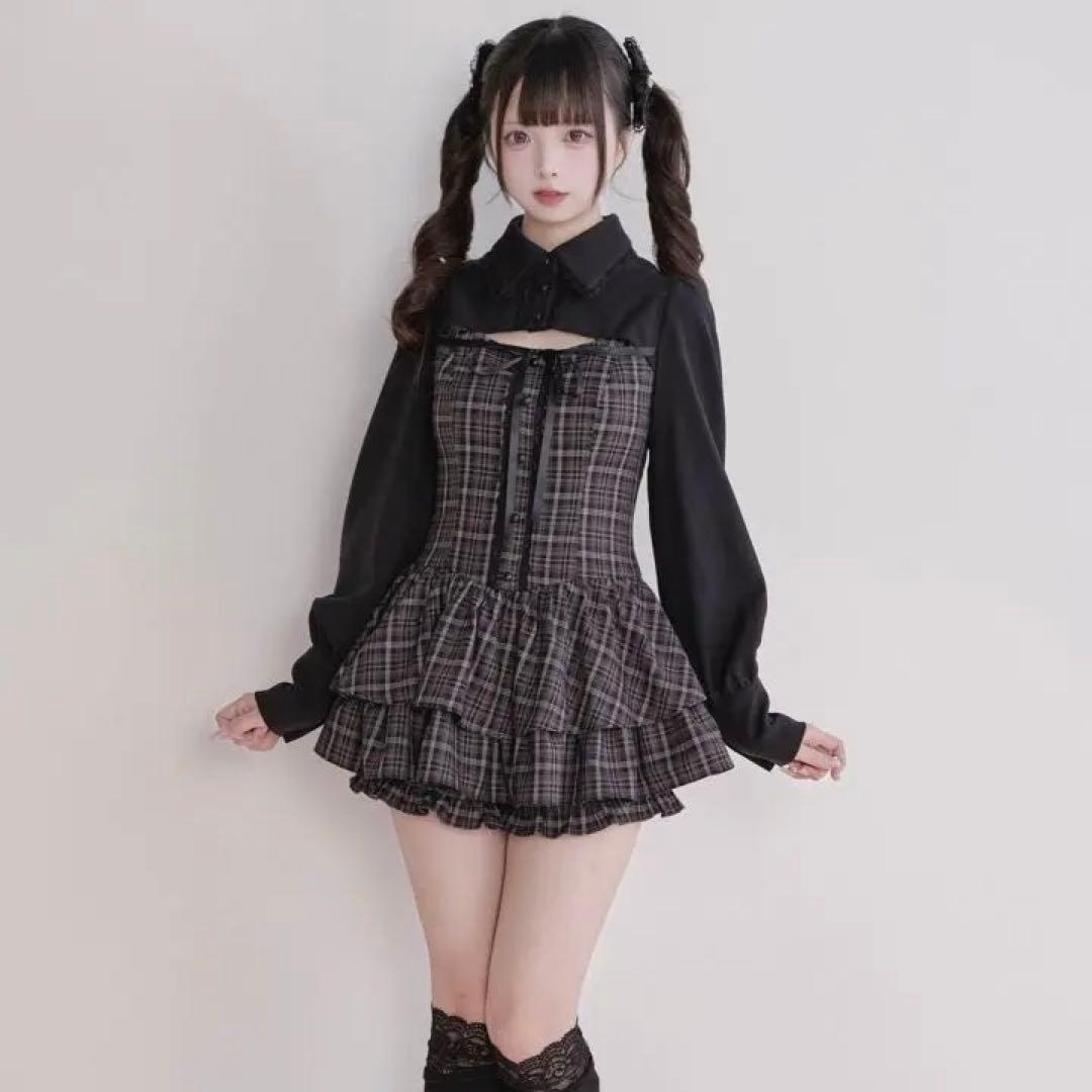 NOGENKI バックレースアップ チェックミニワンピ × ショートパンツ