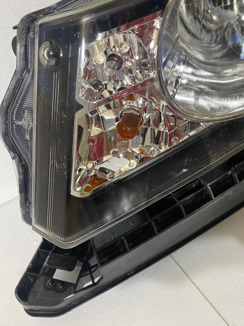 ホンダ フリード スパイク GB3 純正 HID ヘッドライト 左右セット