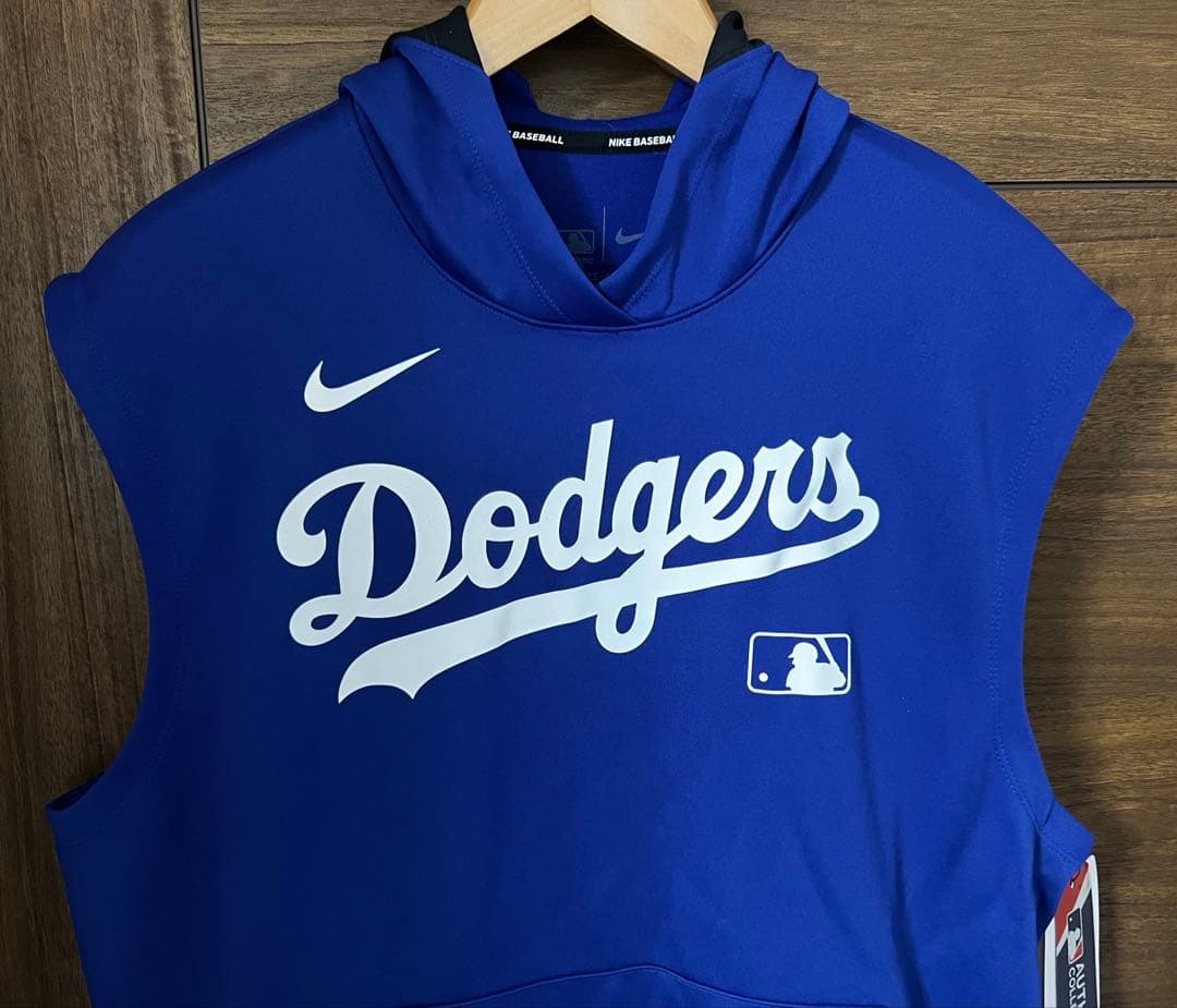 ドジャース 選手着用品 ノースリーブパーカー サイズM 新品未使用タグ付