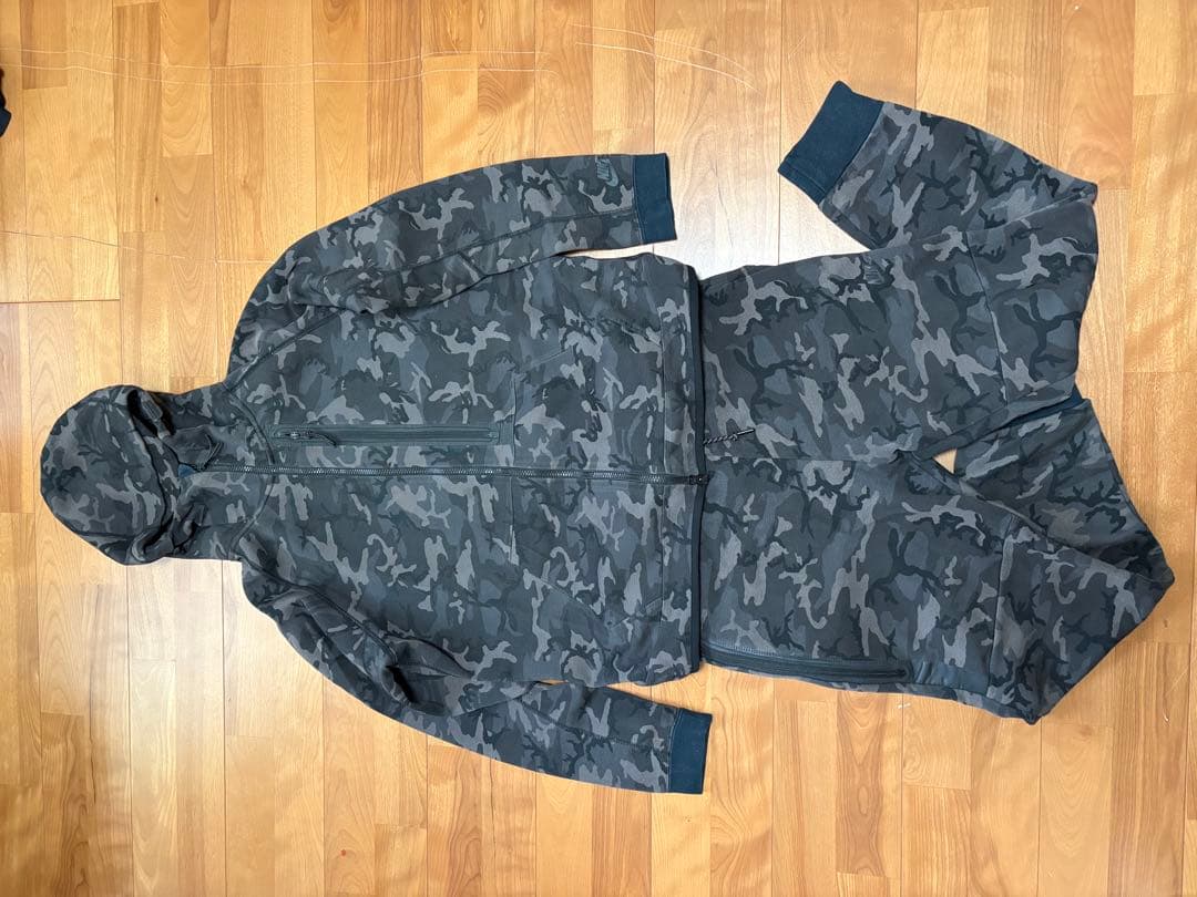 の*ん様 NIKEテックフリースセットアップ美品上下ジョガーパンツ希少迷彩
