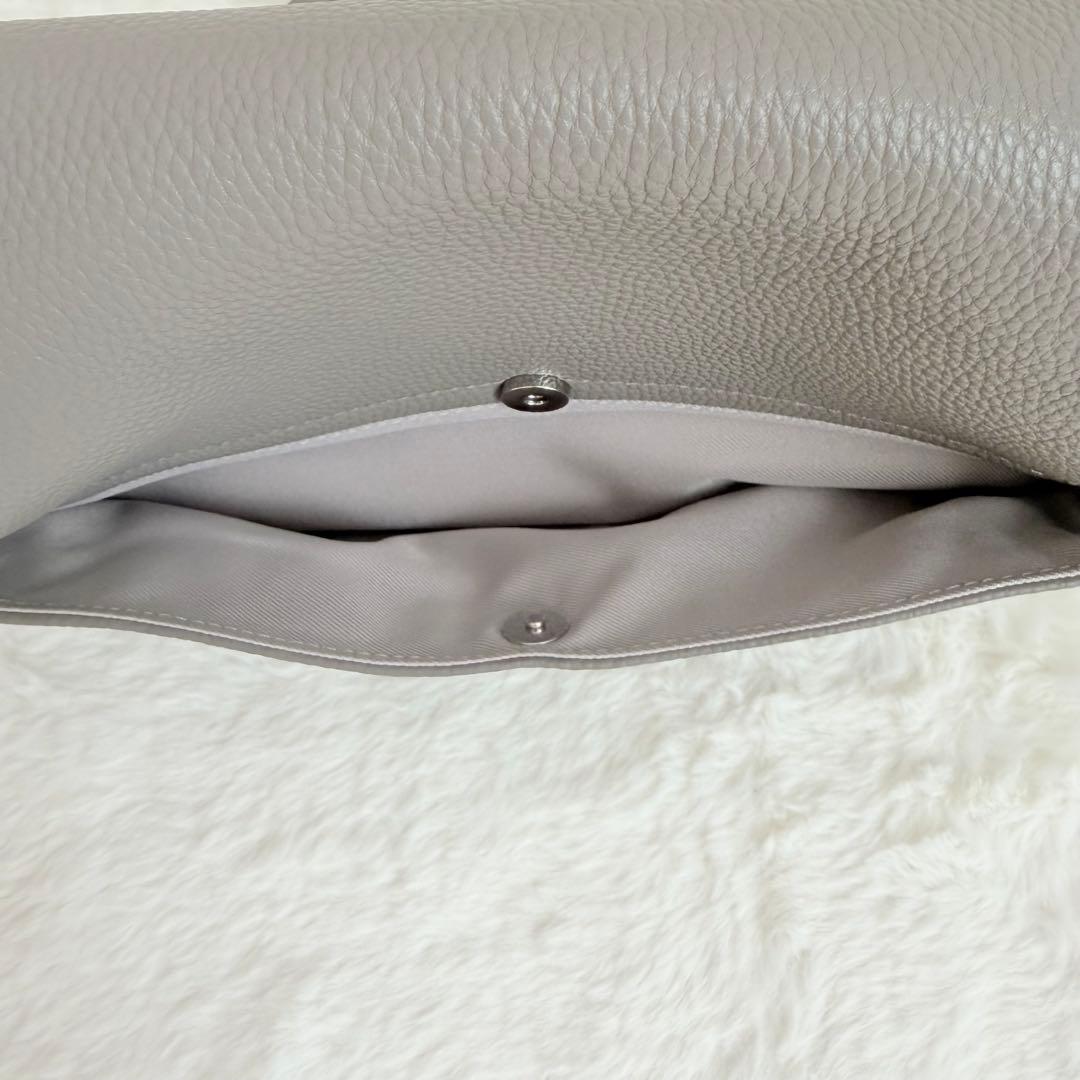 美品✨ビアズリー　レザーボディバッグ　トープ　ショルダーバッグ　2WAY 完売品