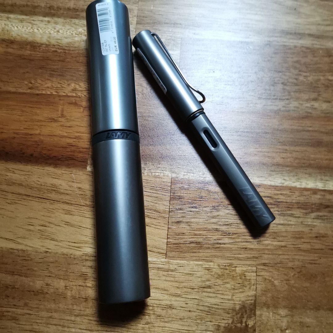 LAMY 万年筆 グレー