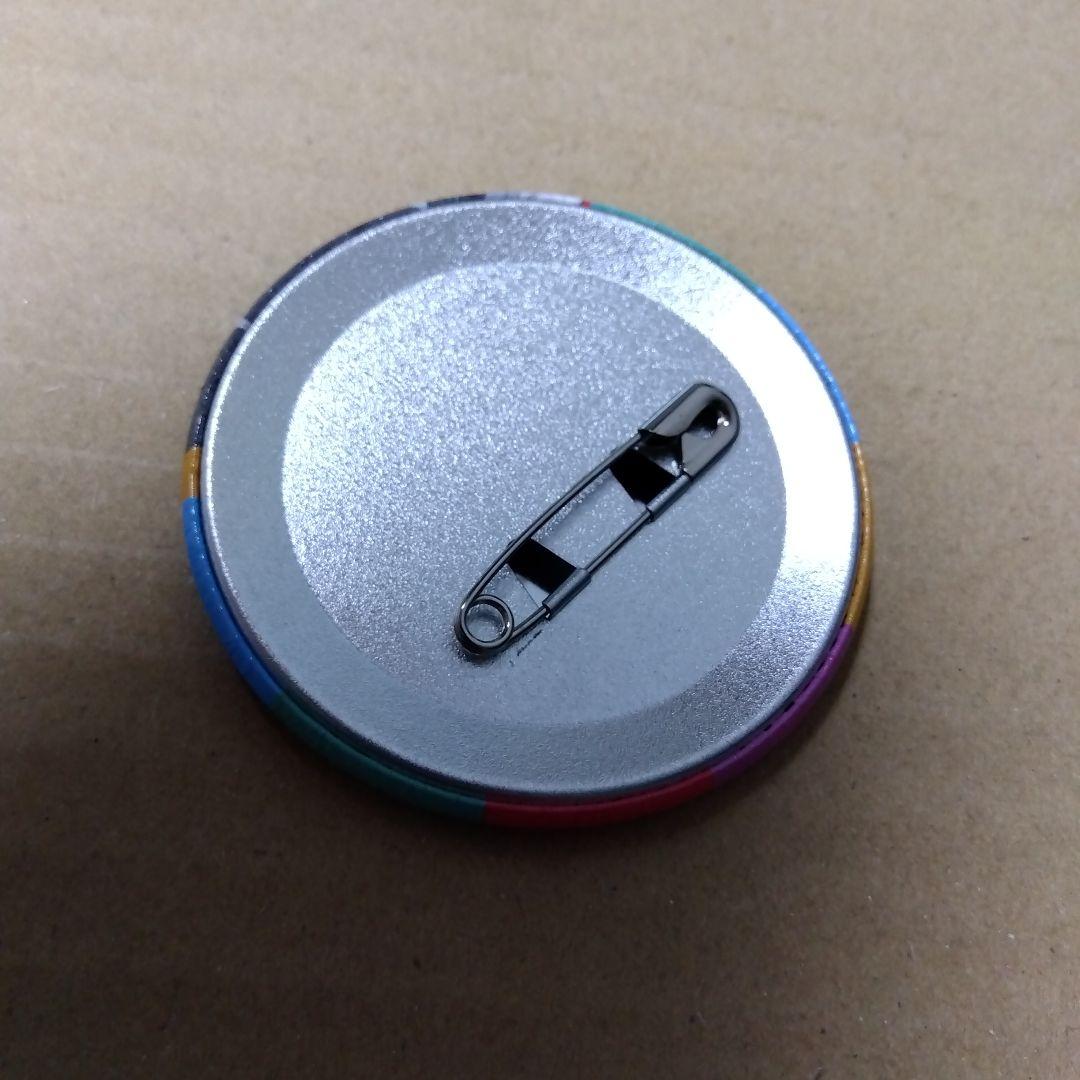 【変人のサラダボウル】リヴィア 缶バッジ ②