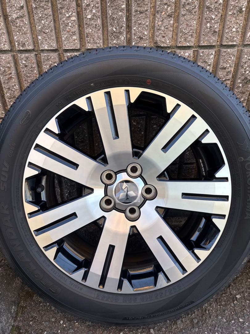 デリカD5 後期 純正タイヤ&ホイール ４本セット