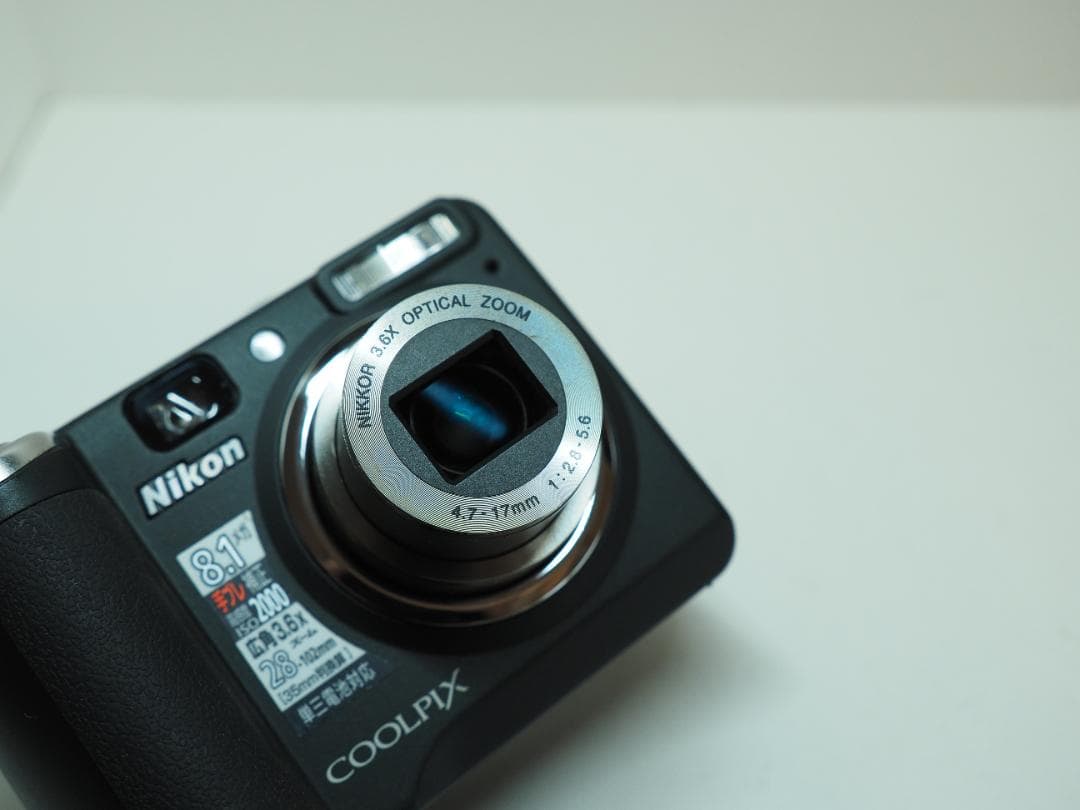動作確認済 Nikon COOLPIX P50 単3電池タイプ デジタルカメラ