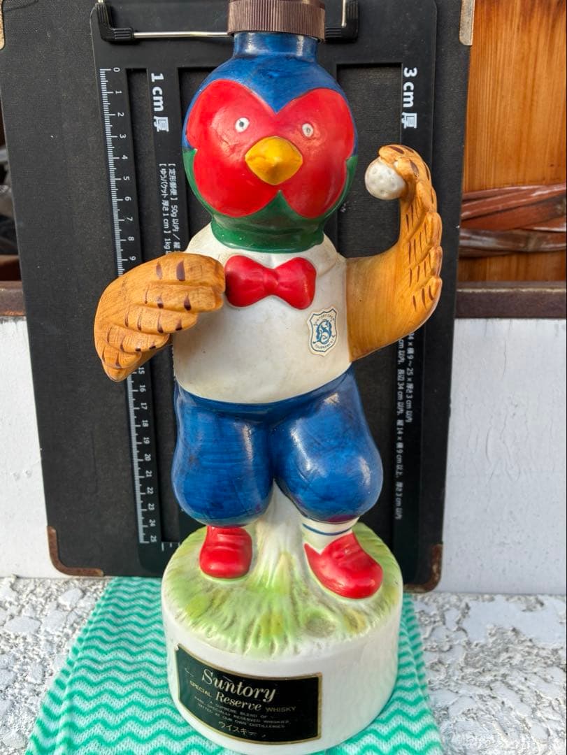 サントリー 鳥型ボトル ゴルフボール付き　1989年