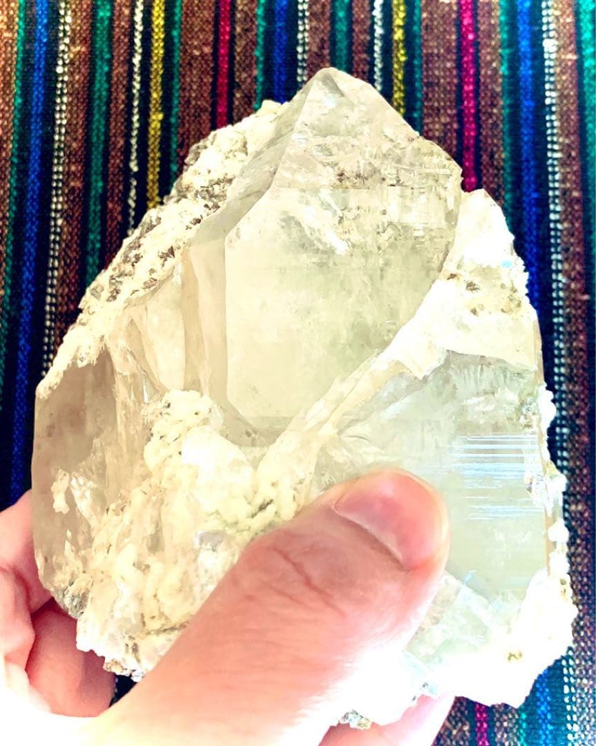 巨大クリスタル！長石とマイカとモスコバイトを伴う水晶/鉱物標本