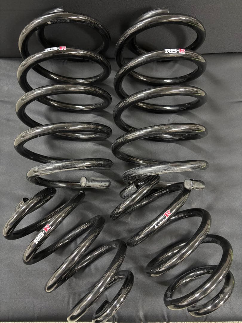 ZE1リーフ！RS-R スプリング 4本セット！