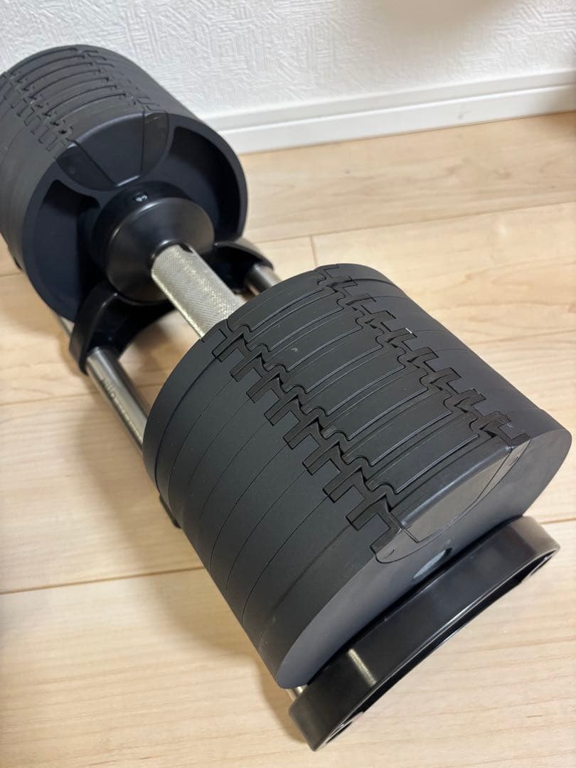 FLEXBELL 32kg 4kg刻みフレックスベル 可変式ダンベル引き取り限定