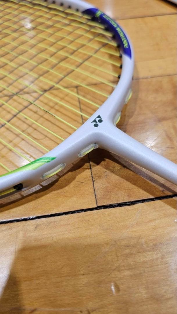 YONEX ASTROX 100 ZZ バドミントンラケット