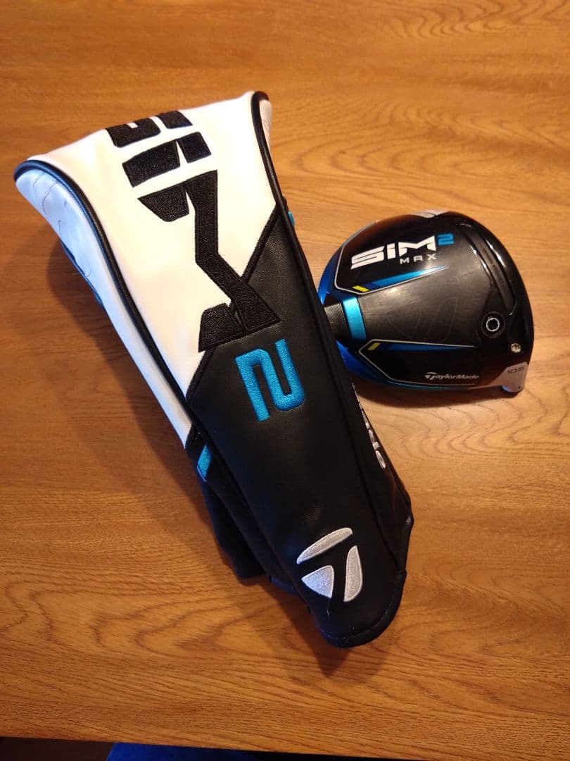 SiM2 MAX ドライバー 10.5° ヘッド・カバー付き