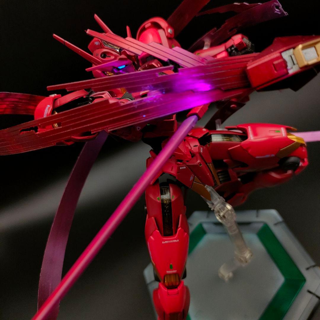 水星の魔女　ガンダムエアリアル　フルメカニクス　赤いガンダム　【全塗装完成品】