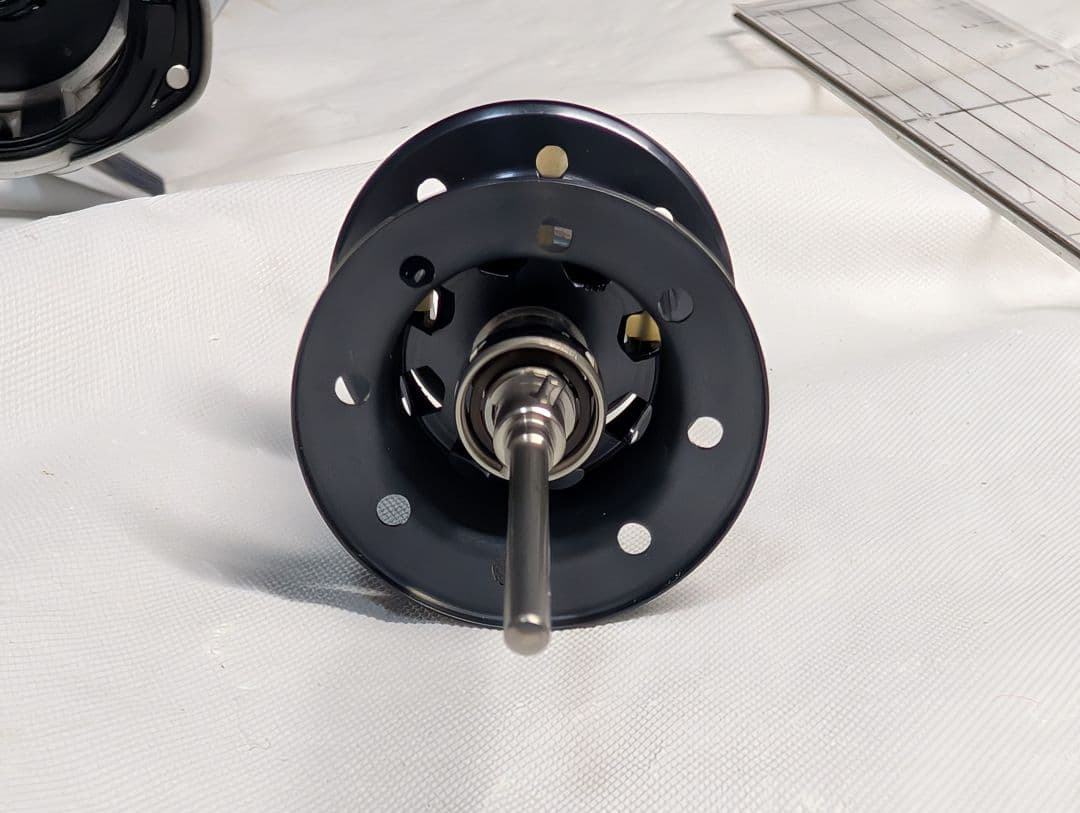 シマノ　16 メタニウム MGL 右　管473FJ 日本製