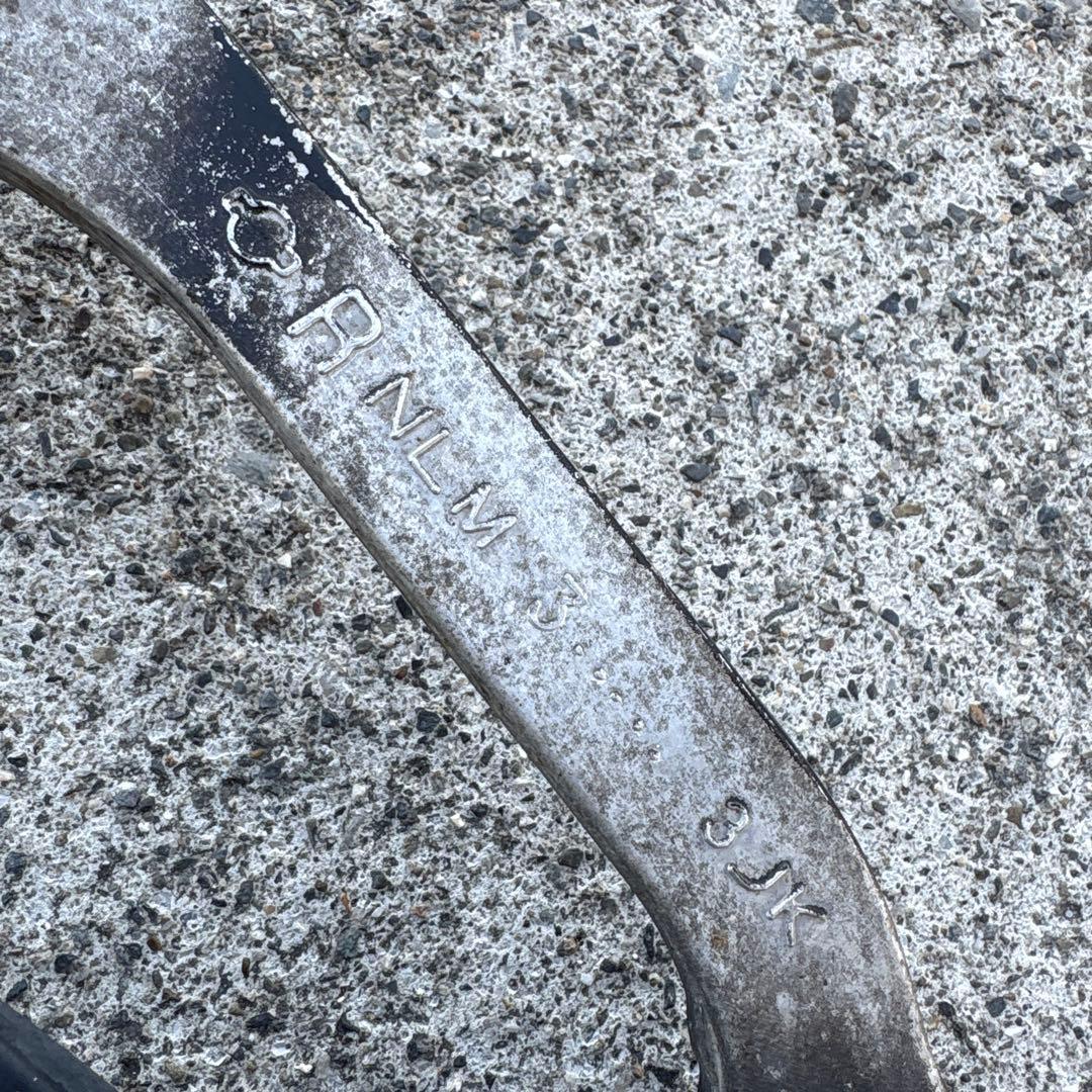 V36スカイライン　アッパーアーム　セダン用