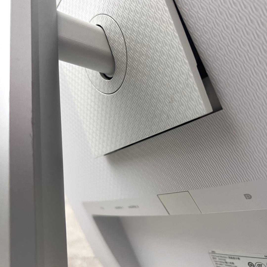 DELL S3221QS 31.5インチ 曲面 4K モニター