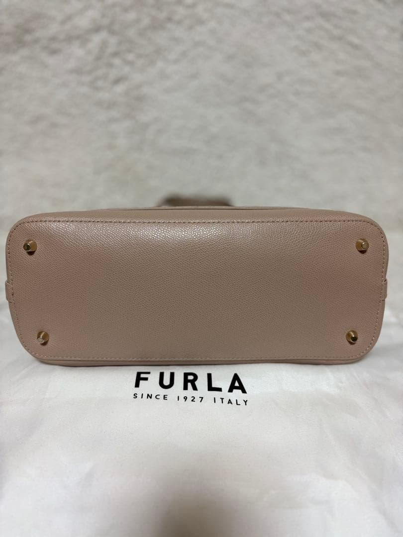 【美品】フルラ　新型パイパー　ハンドバッグ　ショルダーバッグ　ベージュピンク