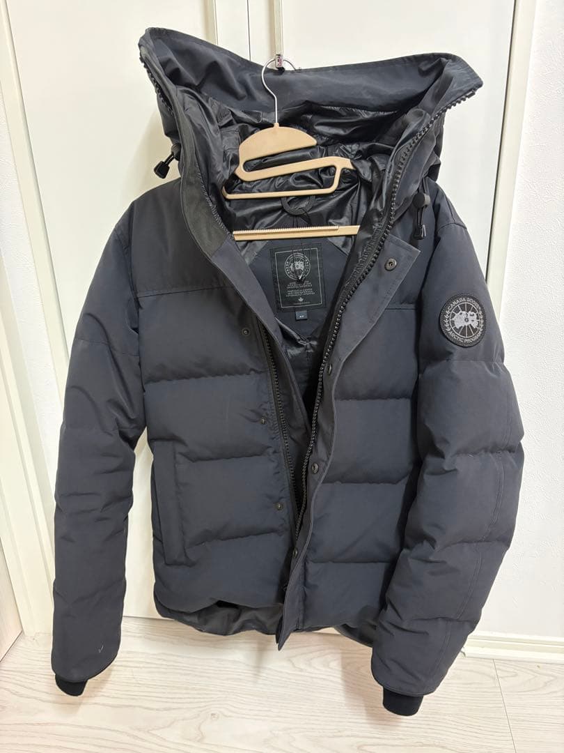 カナダグースブラックダウンジャケット