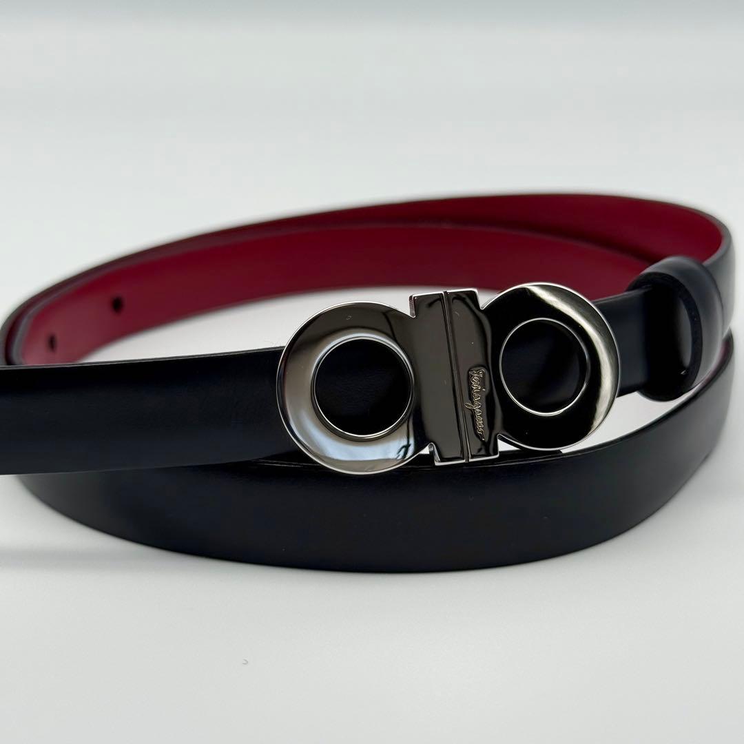 ✨美品✨フェラガモ ダブルガンチーニ シルバー金具 ベルト レディース レザー