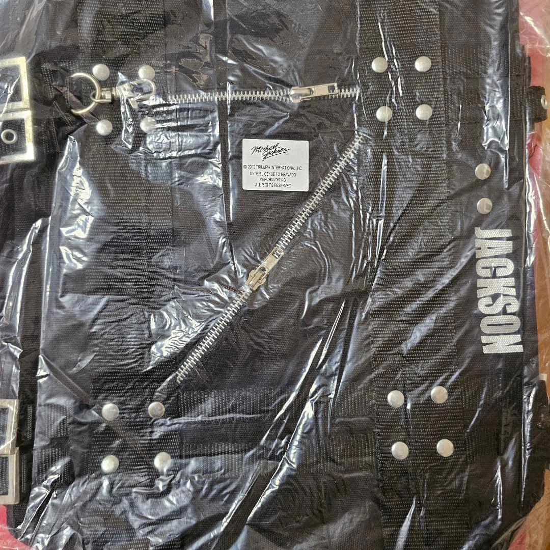 【未開封】マイケル・ジャクソン BAD衣装型バッグO2 アリーナ