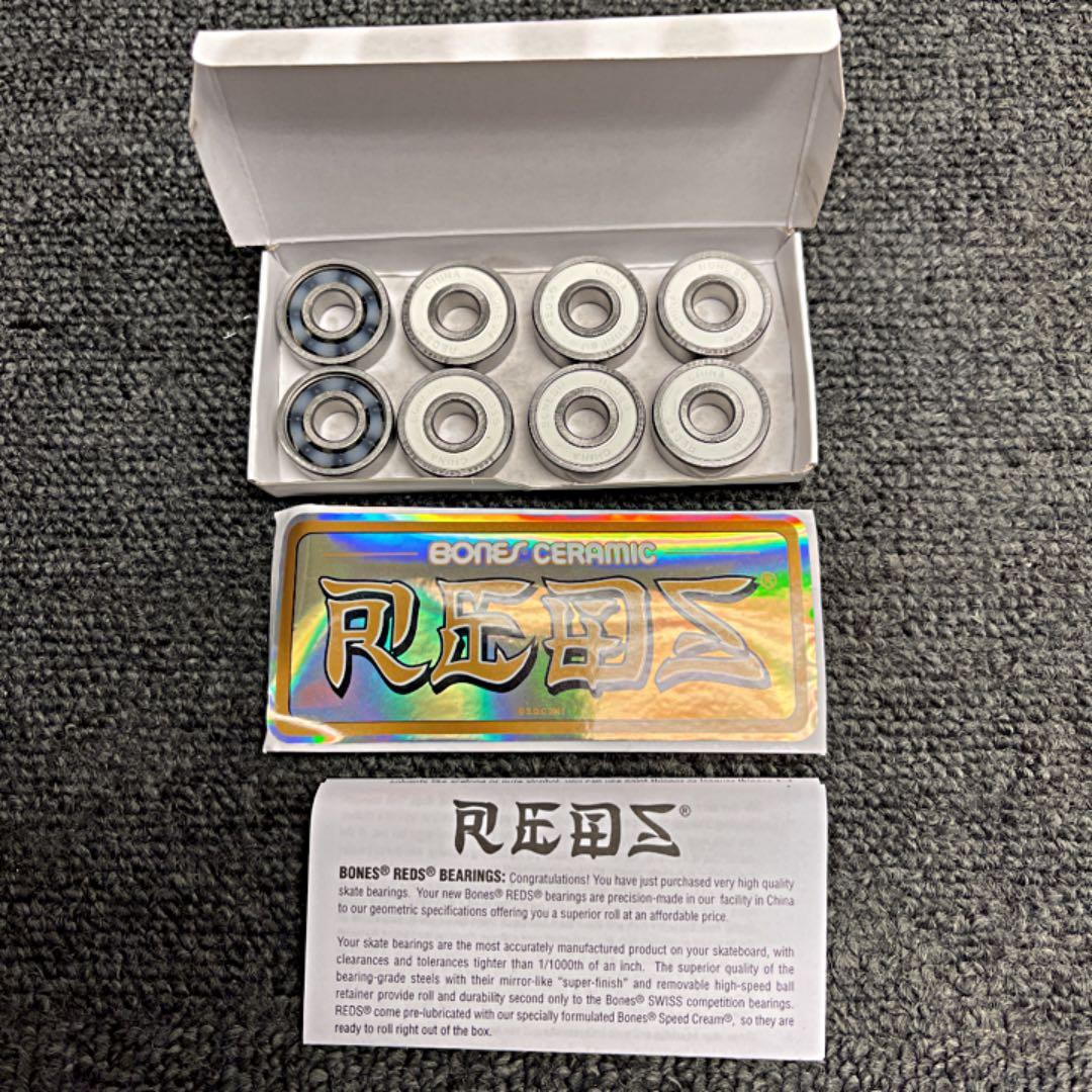 スケートボード　BONES BEARINGS CERAMIC 正規品　新品未使用