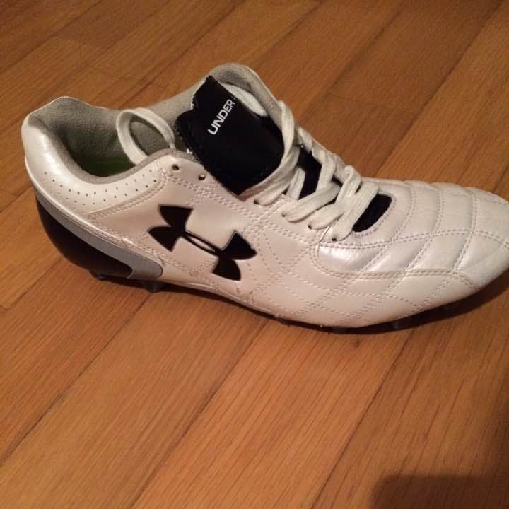 アンダーアーマー スパイク