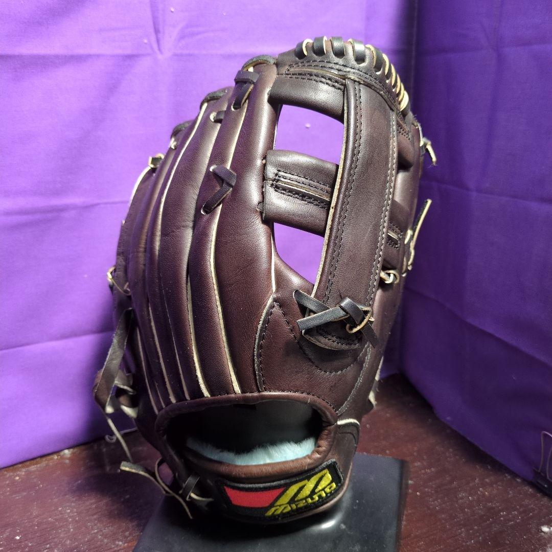 超美品　ミズノ　ワールドウィン　オールラウンド用　軟式用グローブ