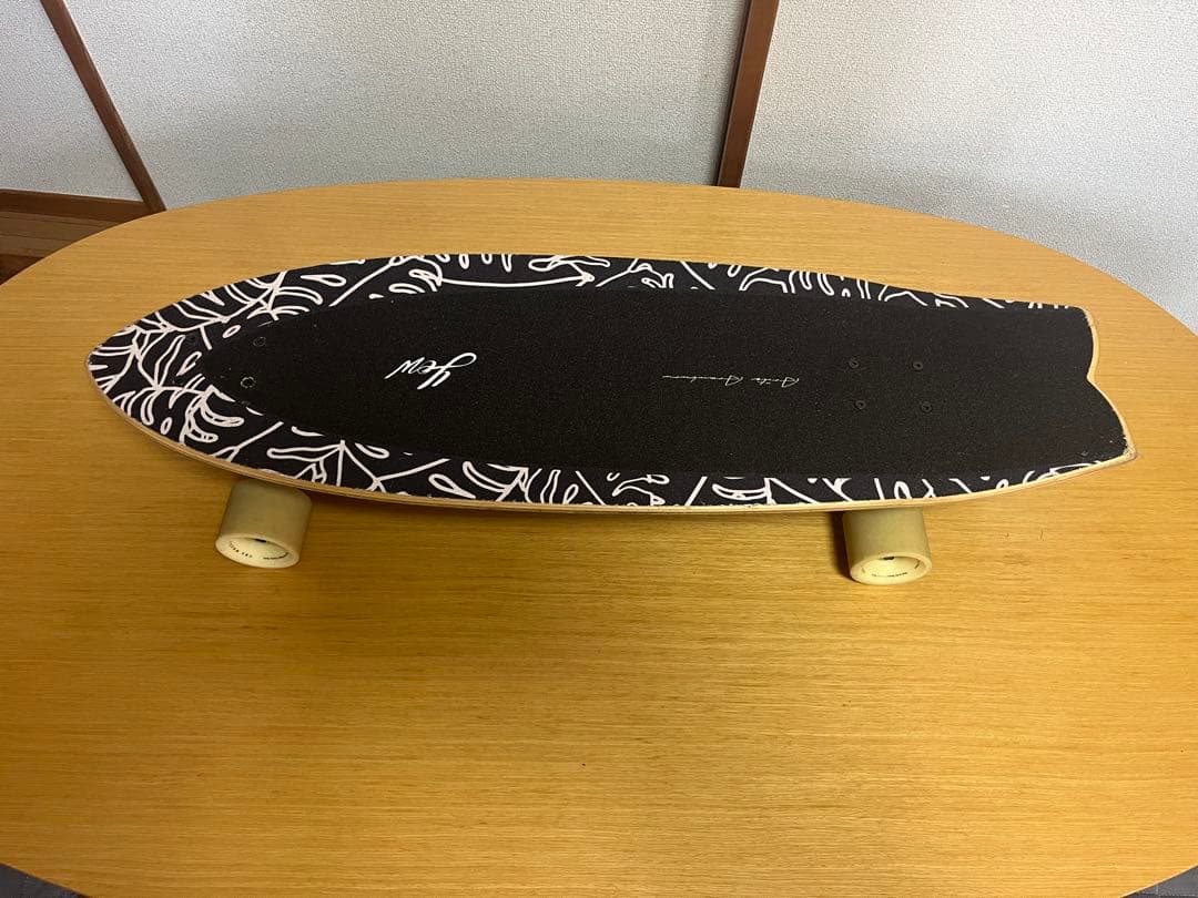 YOW Aritz Aranburu 32.5 サーフスケート