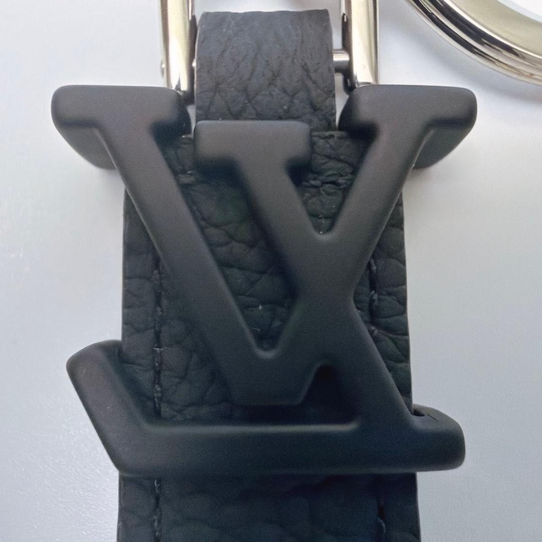 ルイヴィトン キーホルダー・ドラゴンヌ アエログラム ブラック M01194