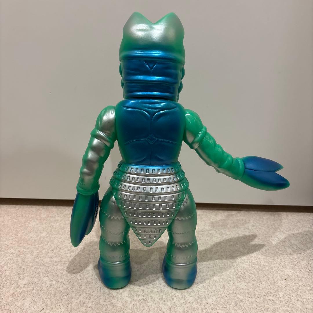 マルサン ウルトラマン 対 バルタン星人 450セット 電波塔 ソフビ