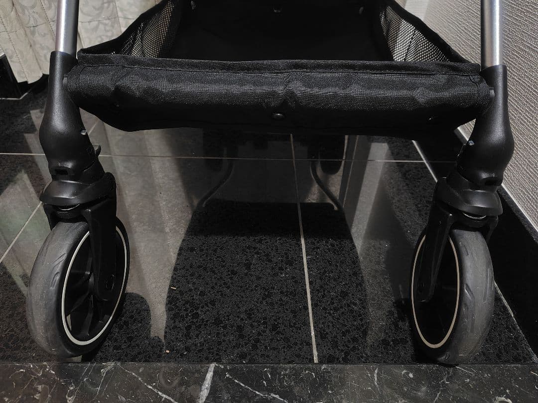 期間限定価格　bow＆mew　分離　自立　ペットカート　ベージュ　クッション付