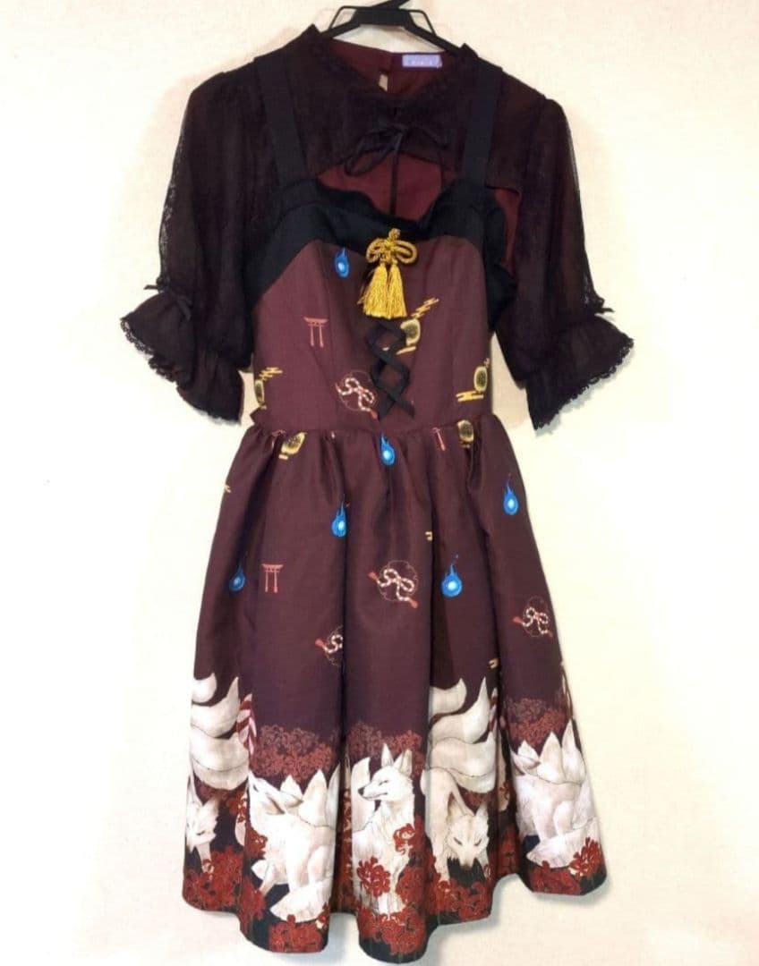 axes femme kawaii　彼岸の白狐会柄ジャンパースカートセット