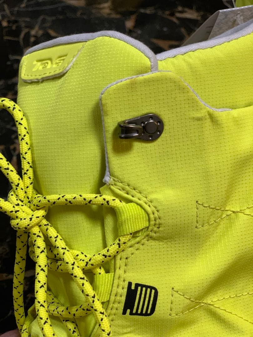 未使用 Teva スノーブーツ