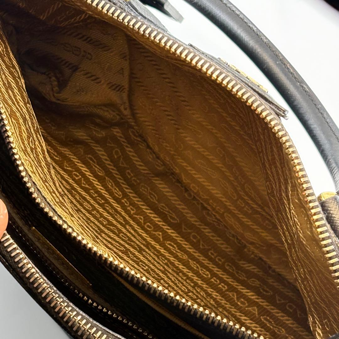 PRADAサフィアーノLUX2WAY黒ゴールド金具BN1801 ギャランティ付き