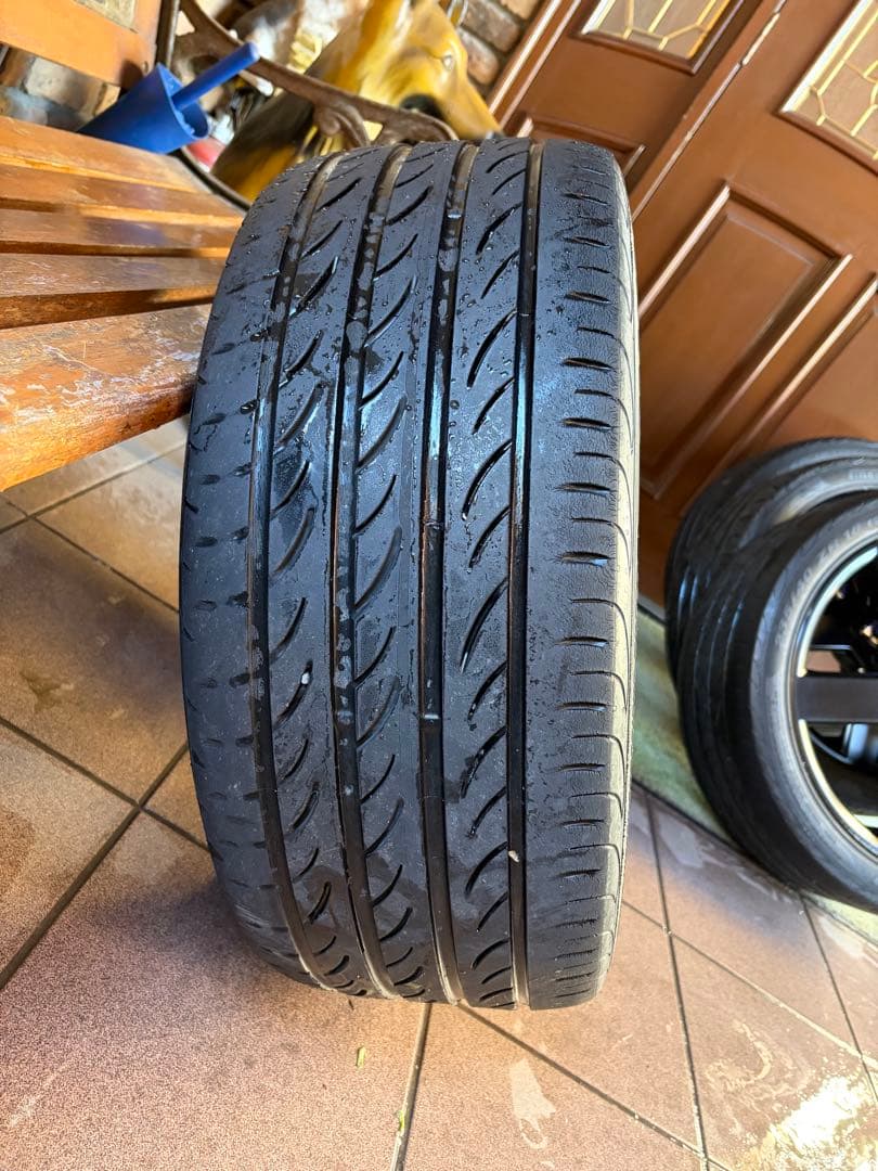 ボルボ　純正ホイール　ペガサス　235/40 ZR 18インチ　マットブラック