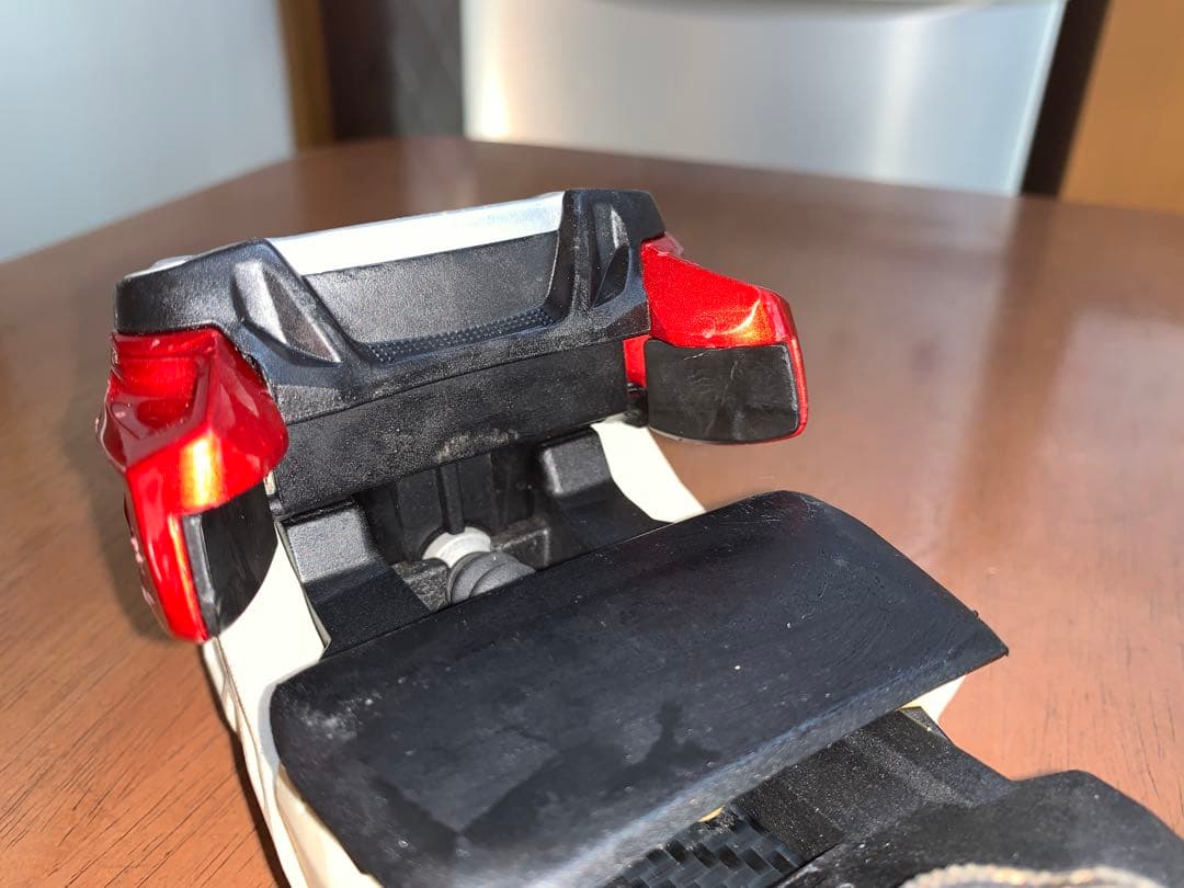 バックカントリー スキー ビンディング