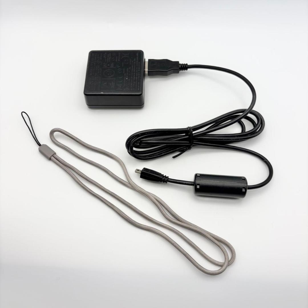 Nikon ニコン COOLPIX S3600 ブルー クールピクス　コンデジ