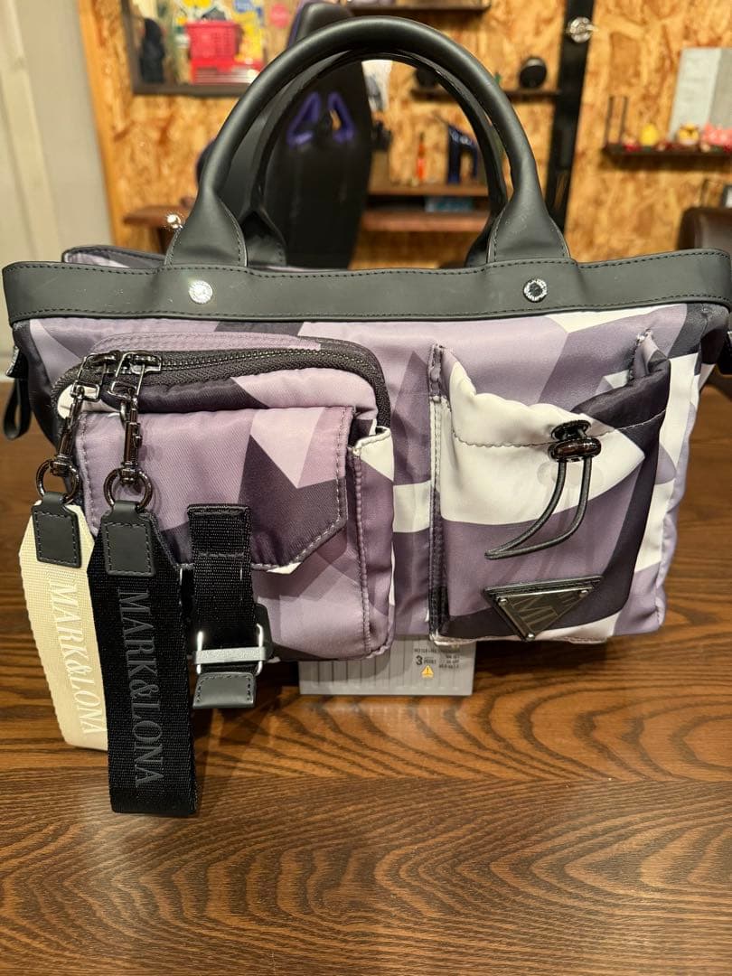 MARK&LONA 幾何学模様 ゴルフバッグ