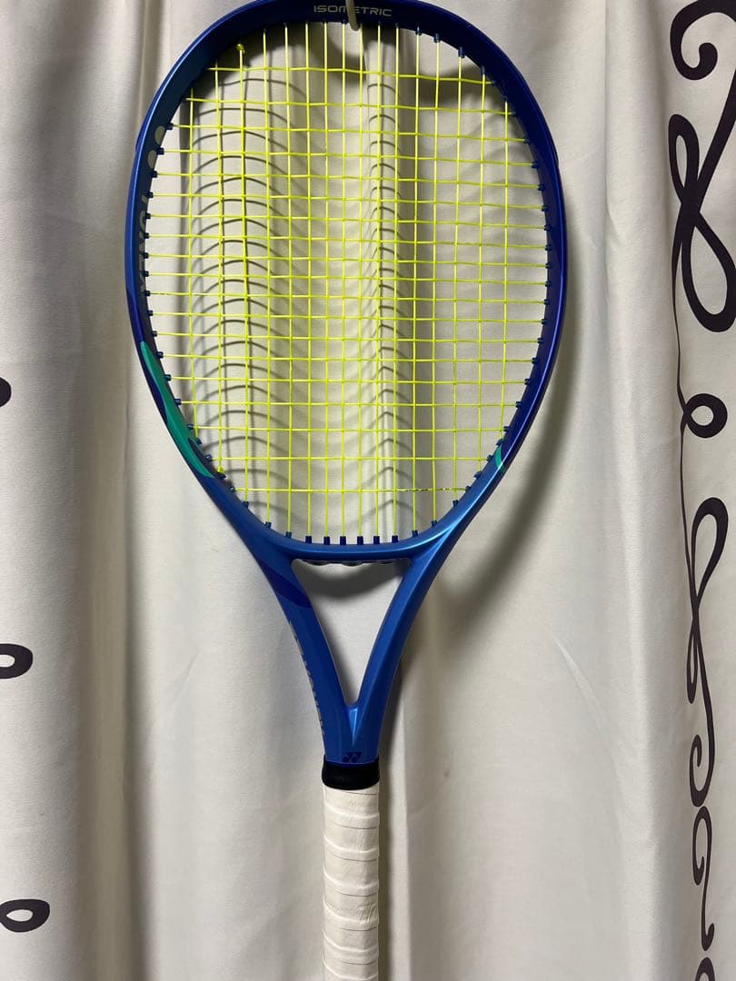 ⭐︎2025年モデル　YONEX EZONE 100L G1⭐︎