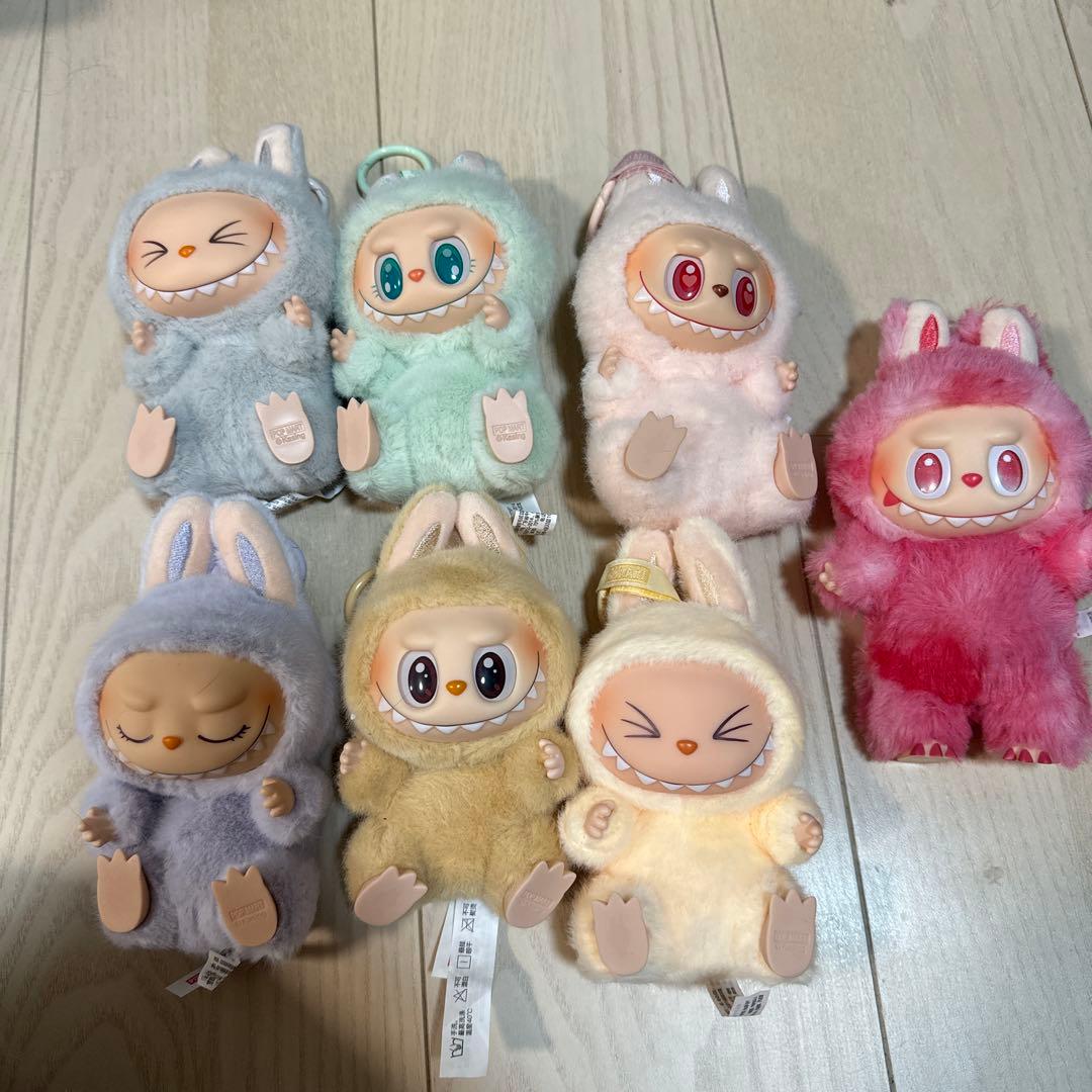 正規品 ラブブ　POP MART LABUBU HAVE A SEAT