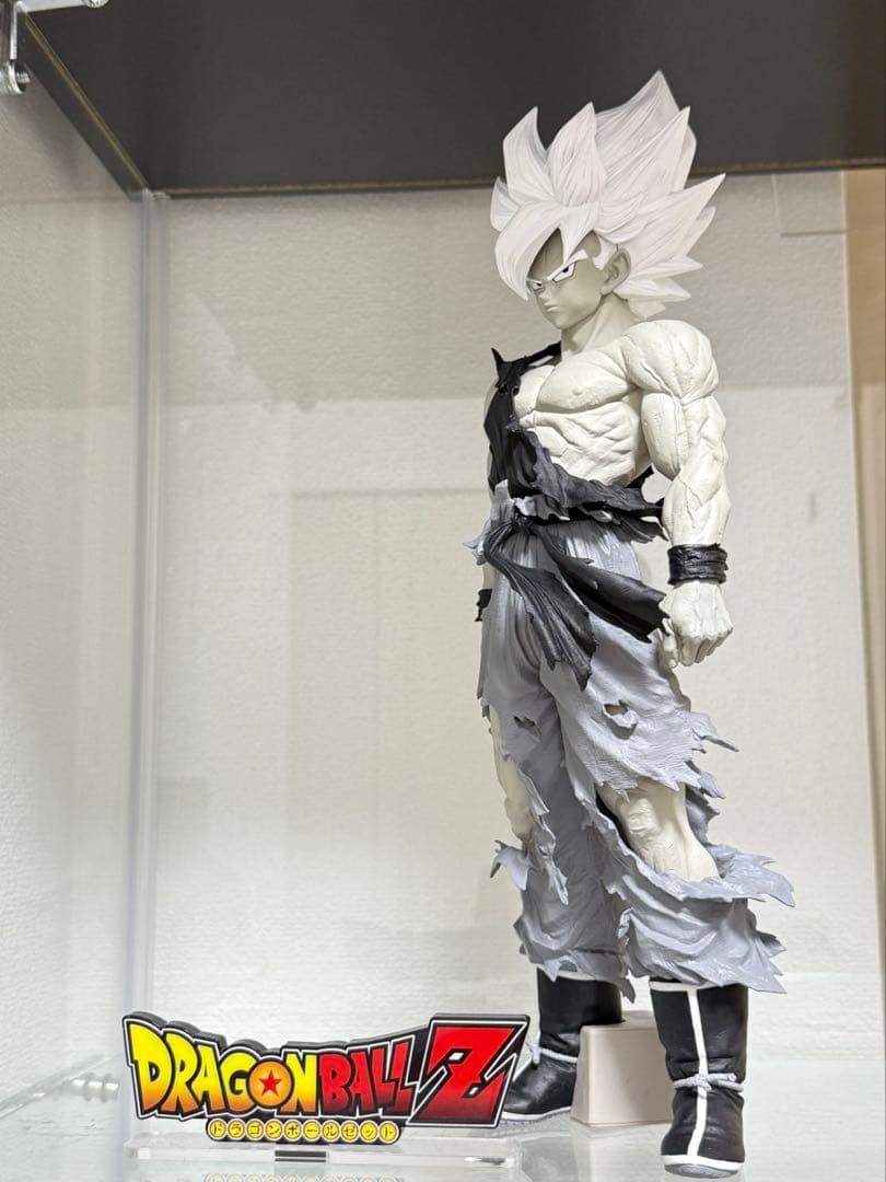 ドラゴンボール　SMSP 孫悟空　モノクロ　フィギュア　リペイント
