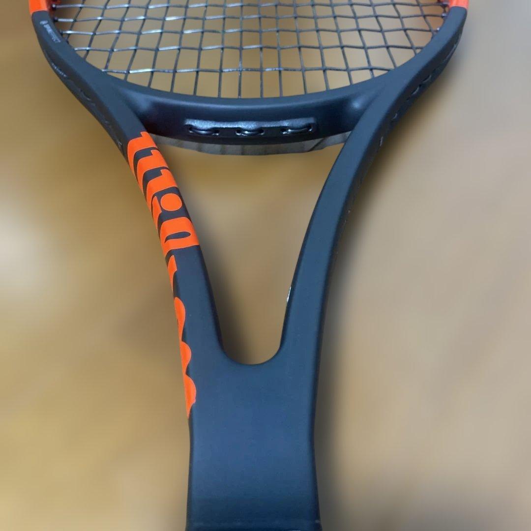 ウィルソン　美品　97S v11 2017カタログ付き。　単品ガット付き