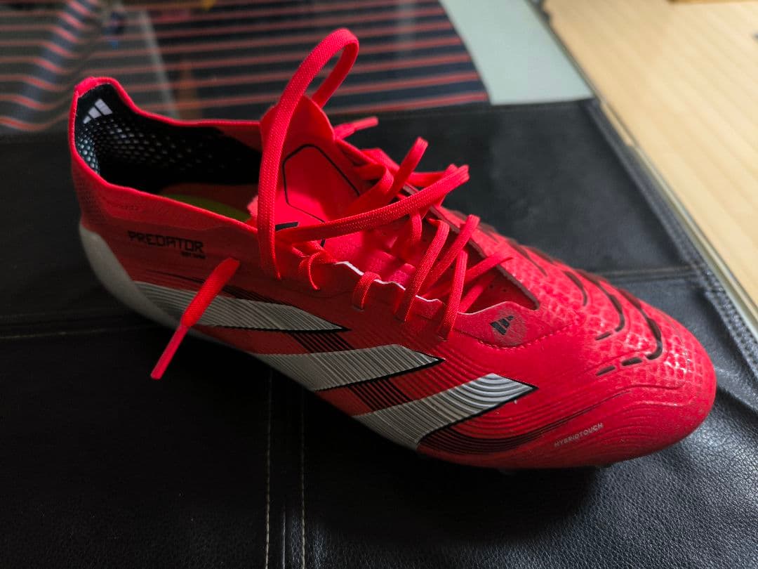 【3/28 17時までの価格】アディダス　プレデターエリート　ag　27.5cm