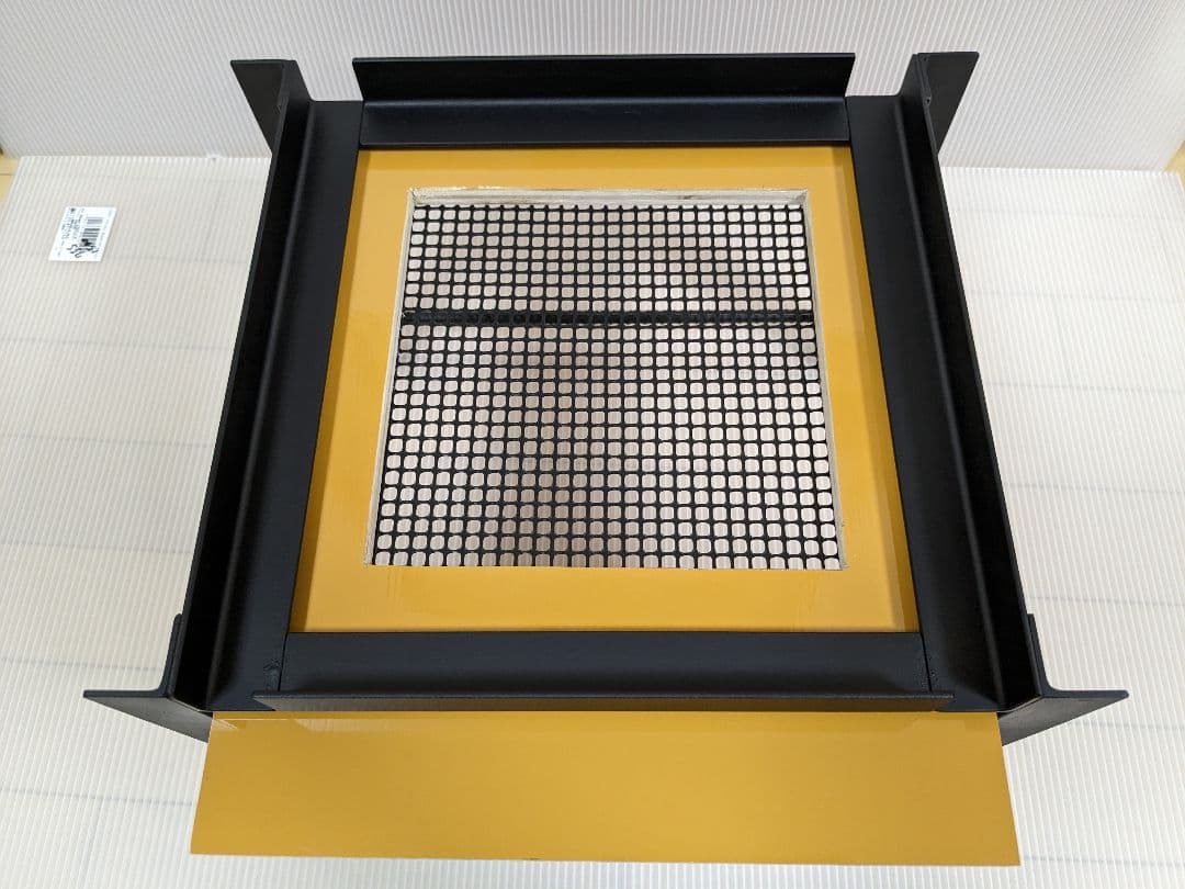 重箱式巣箱台　280ミリ用　ニホンミツバチ　鉄製台