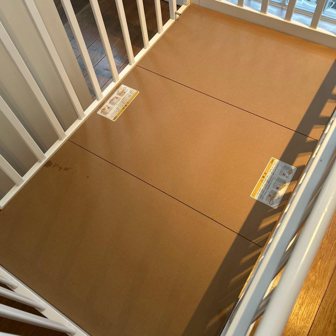 カトージ　ハイポジションベビーベッド アーチ（ホワイト）