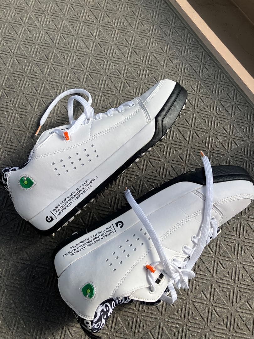 【美品】グラビスゴルフ シューレース ローカットゴルフシューズ（27.5）