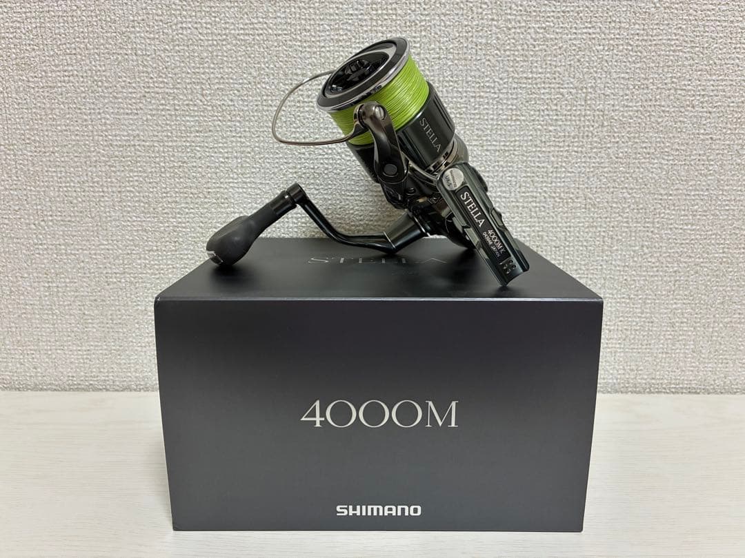 22ステラ 4000M シマノ 中古美品