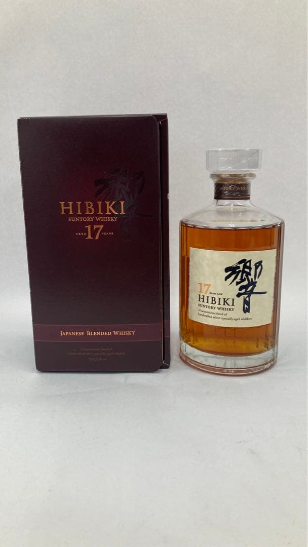 値下げしました。サントリー響17年　700ML　43％　未開封