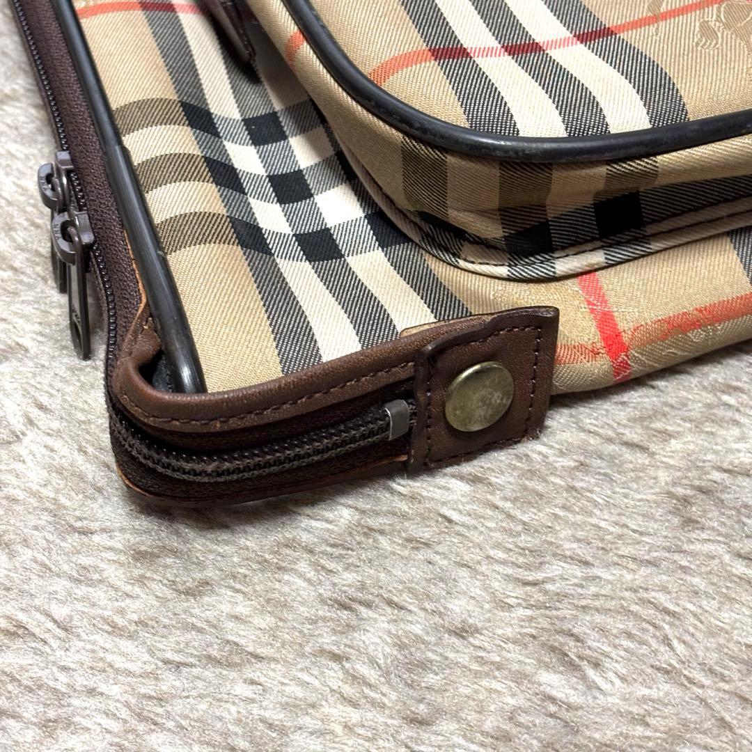 BURBERRY バーバリー ノバチェック ホースロゴ ガーメントケース 鍵付